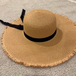 Lauren Conrad SunHat